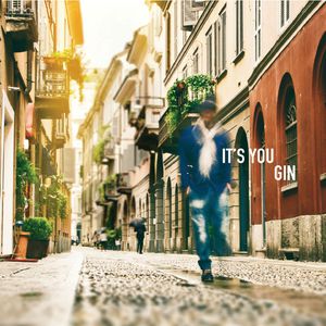 车上没空了你坐小杰身上说说
